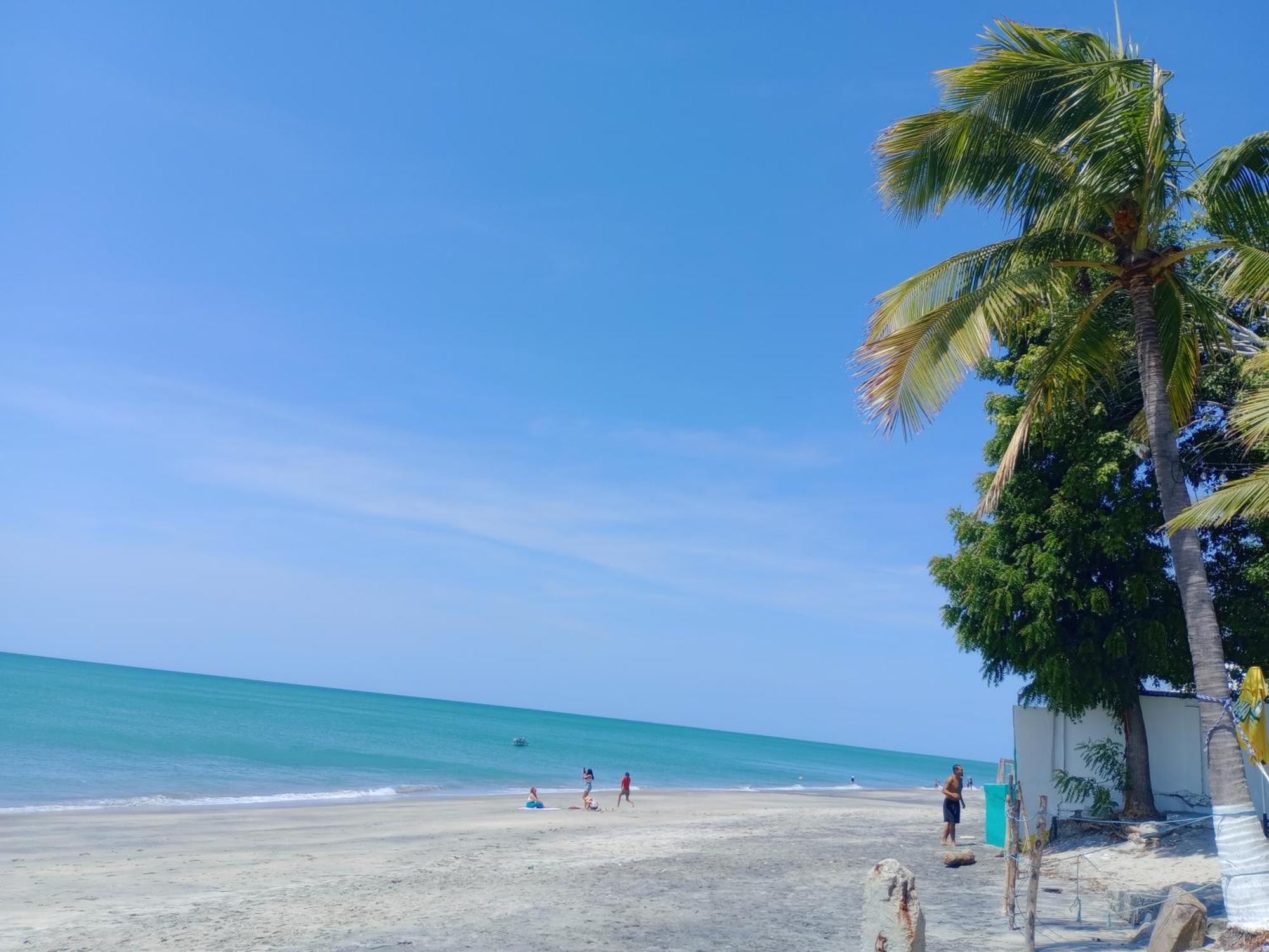 Taca Tucan Hostel Плайя-Бланка Экстерьер фото